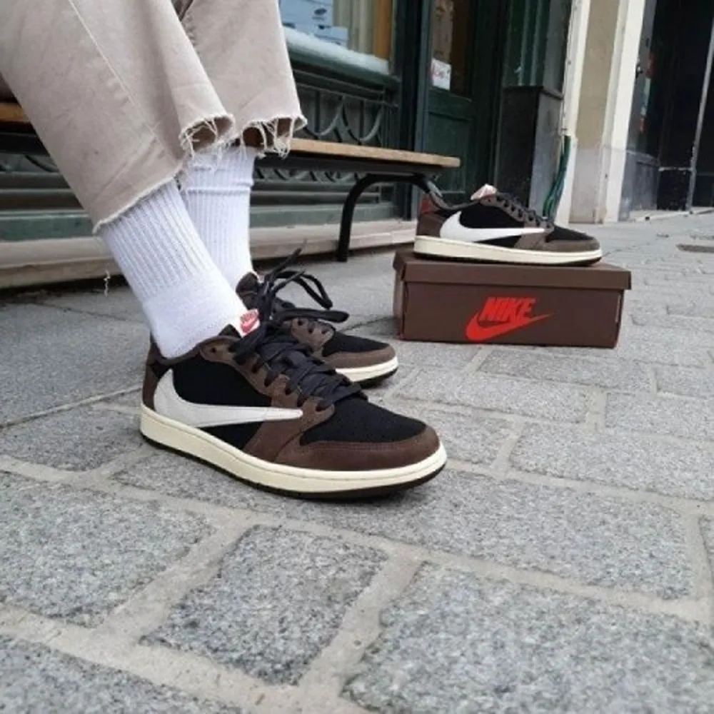 Premium Air Jordan Retro 1 Travis Scott Brown Shoes For Men (HOF875)