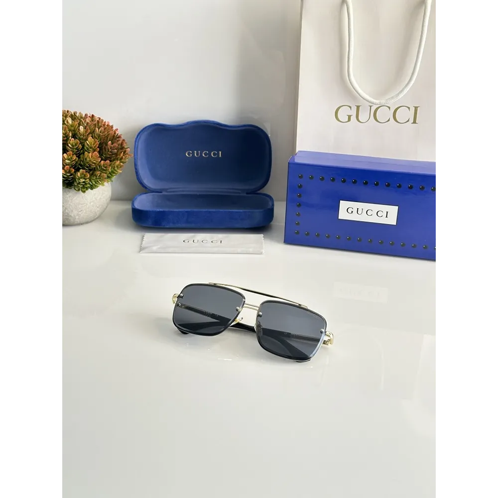 Stylish Gucci Sunglasses With Og Box (CSO5020)