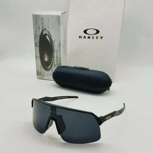 Trendy Oakley Sunglasses (LUC30)