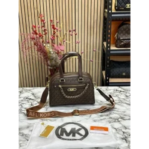 Luxurious Michael Kors Handbag For Women (CSO2174)