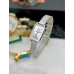 Luxurious Daniel Wellington Watch For Women (BT261) - Accessories | Buy Online at Best Price