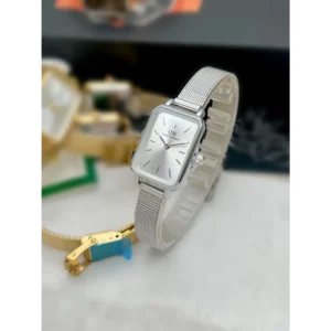 Luxurious Daniel Wellington Watch For Women (BT261) - Accessories | Buy Online at Best Price