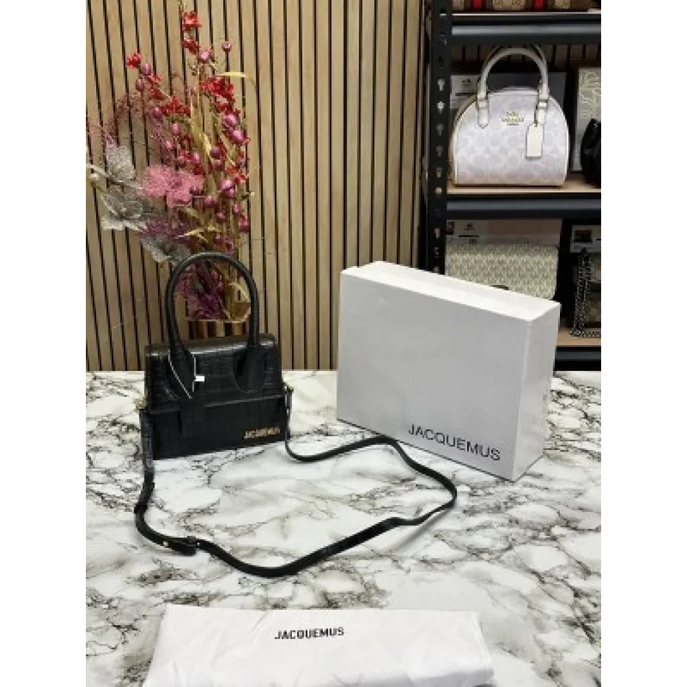Classy Jacquemus Handbag For Women (J1781)