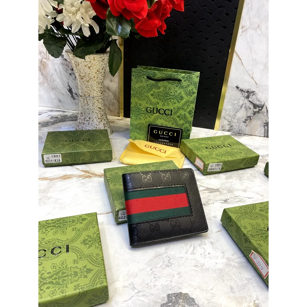 Trendy Gucci Wallet For Men (SOS539)