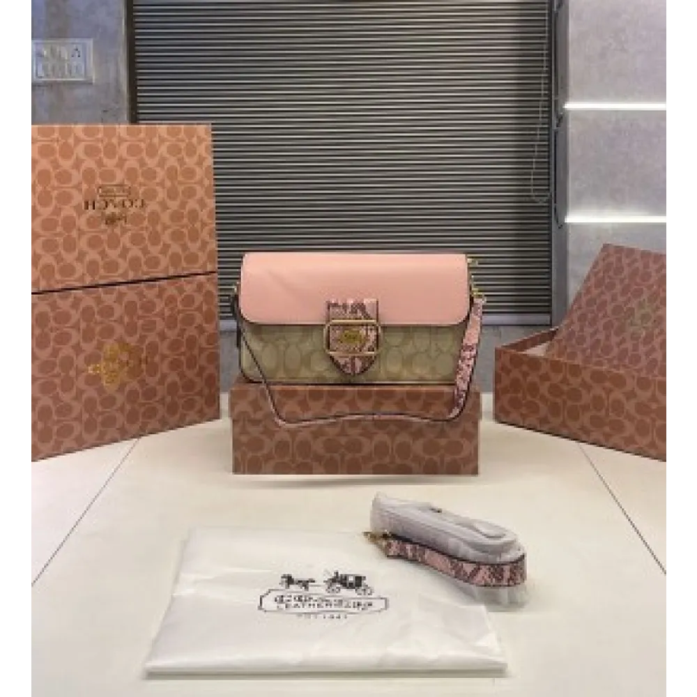 Classy Coach Handbag For Women (J1759)