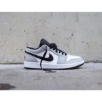 Luxurious Nike Air Jordan 1 Low Light Shoes For Men With Brand Box (SUP5650) - 7a first copy shoes | Buy Online at Best Price
