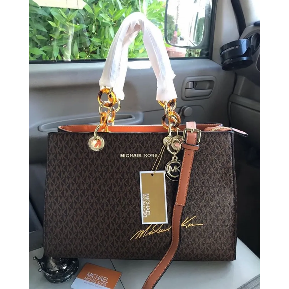 Classy Michael Kors Handbag For Women (FT2463)