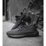 Classy Adidas Yeezy Boost 350 Lace Shoes For Men (SHH07711) - 7a first copy shoes | Buy Online at Best Price