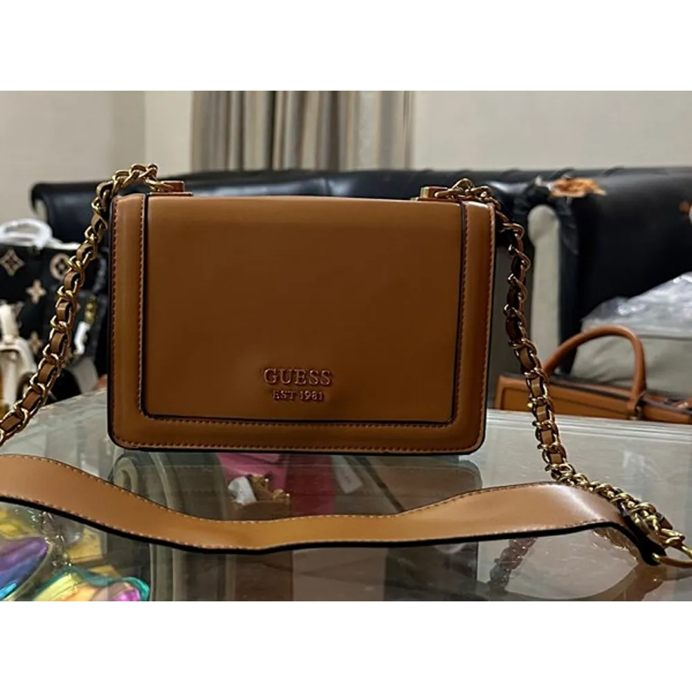 Classy Guess Handbag For Women (FT2470)