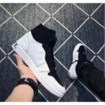 Stylish Nike Jordan Retro 1 High Shoes For Men (S1H20) - 7a first copy shoes | Buy Online at Best Price