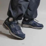Stylish New Balance M2002rdo Shoes For Men (BME200) - 7a first copy shoes | Buy Online at Best Price