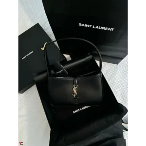 Luxurious YSL Handbag For Women (LAZ1611)