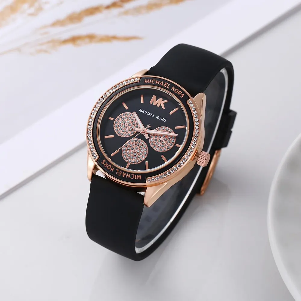 Luxurious Michael Kors Watch For Women (LAZ1654)