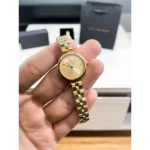 Stylish Daniel Wellington Watch For Women (SG8776) - Accessories | Buy Online at Best Price