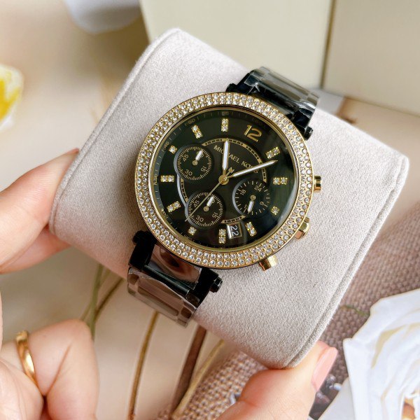 Classic Michael Kors Watch For Women (SFS1647)