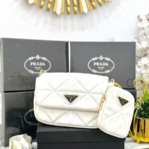 Classic Prada Handbag For Women (BSF1622)