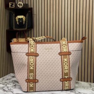 Classic Michael Kors Handbag For Women (BSF1625)