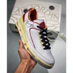 Trendy Air Jordan Retro 2 Low Sp Off White Chicago White Red Shoes For Men (SOH363) - Buy Online | Brandfasion