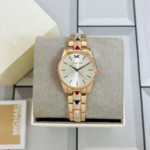 Trendy Michael Kors Watch For Women (LUC76)