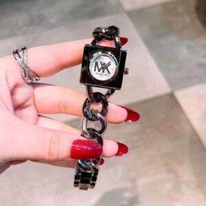 Trendy Michael Kors Watch For Women (LUC97)
