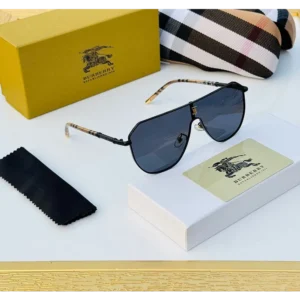 Stylish Burberry Sunglasses (LAZ1449)