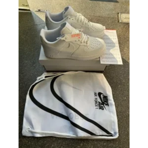 Luxurious Airforce 1 White With Dust Bag Shoes For Men (SIG706)