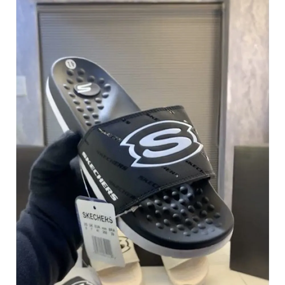 Luxurious Skechers Logo S Hyper Burst Soft Slide For Men (SIG743)