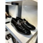Trendy Gucci Black Loafers For Men (FF562) - 7a first copy shoes | Buy Online at Best Price