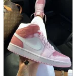 Trendy Nike Air Jordan 1 Mid Rosa Claro Shoes For Women (FF745) - 7a first copy shoes | Buy Online at Best Price