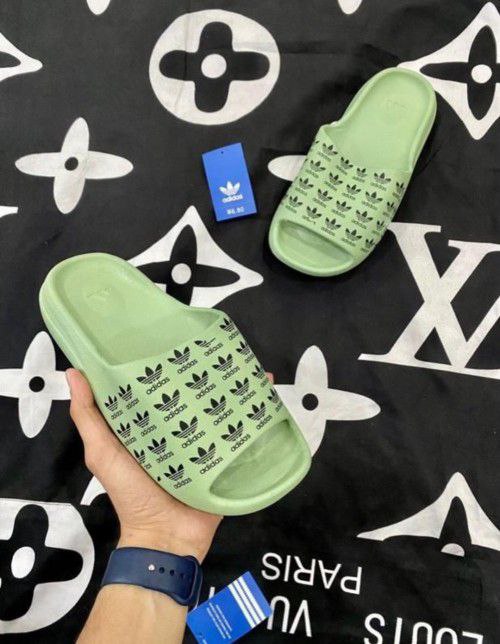 Trendy Adidas Flip Flops For Men (FF721)