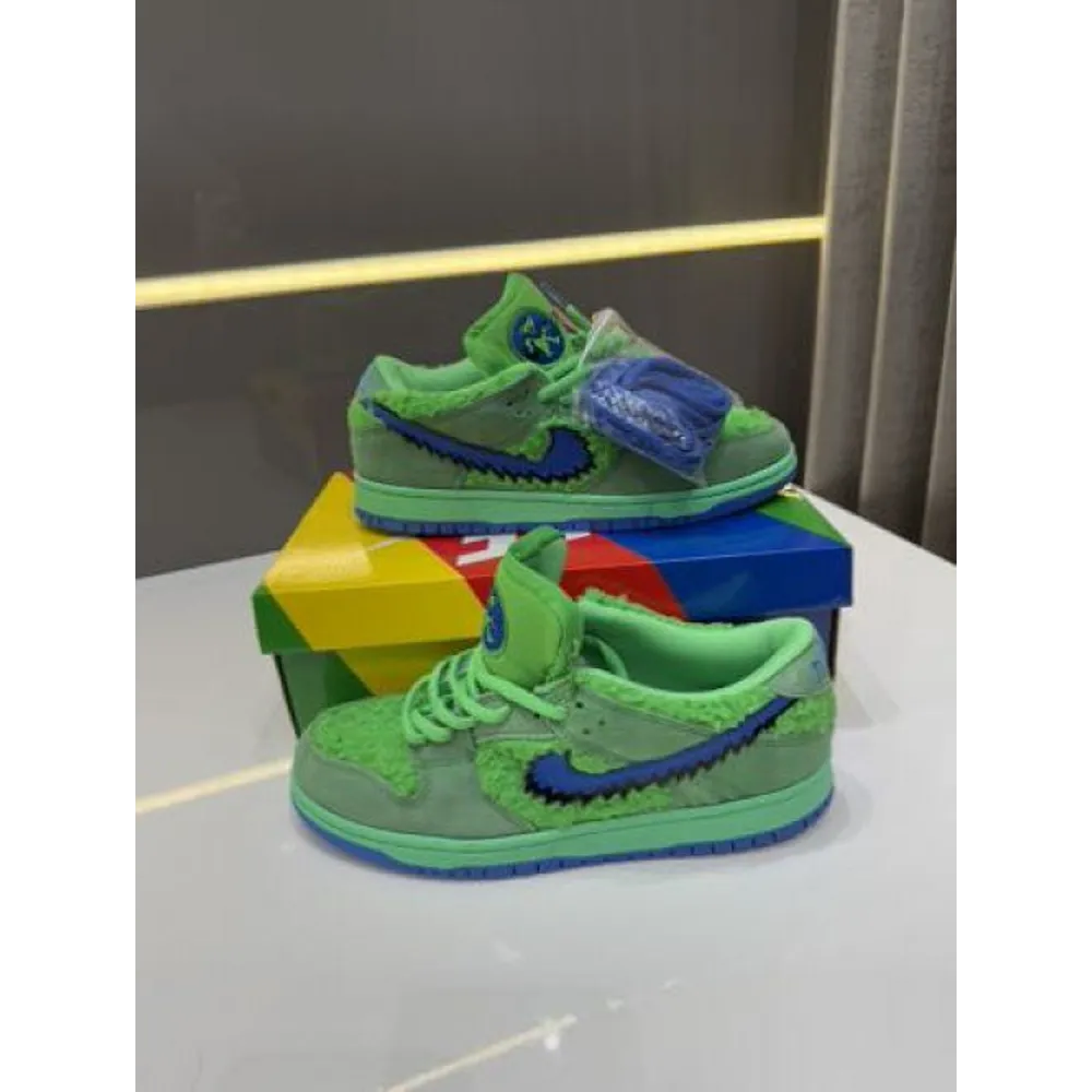 Luxurious Nike Sb Dunk Low Grateful Dead Bears Green Shoes For Men (BSF1863)
