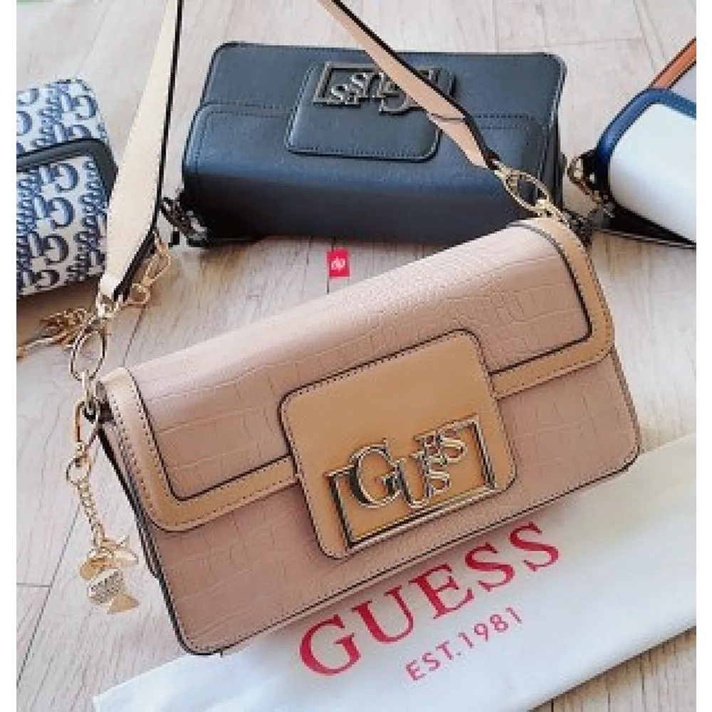 Classy Guess Handbag For Women (BSF1863)