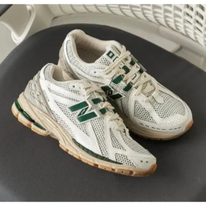 Luxurious New Balance 1906R White-Green Shoes For Men (SFS1941)
