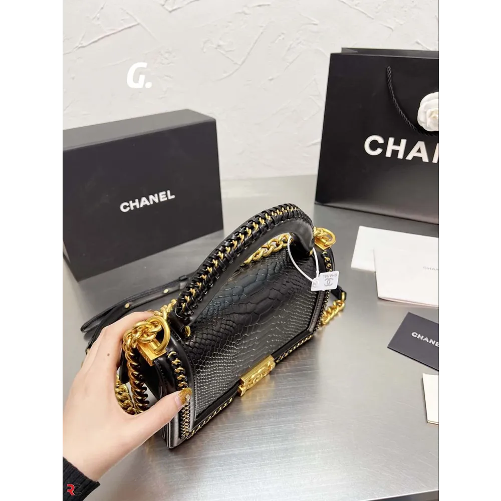 Trendy Chanel Handbag For Women (LAZ1674)