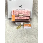 Classy Michael Kors Handbag For Women (LNL52) - Accessories | Buy Online at Best Price