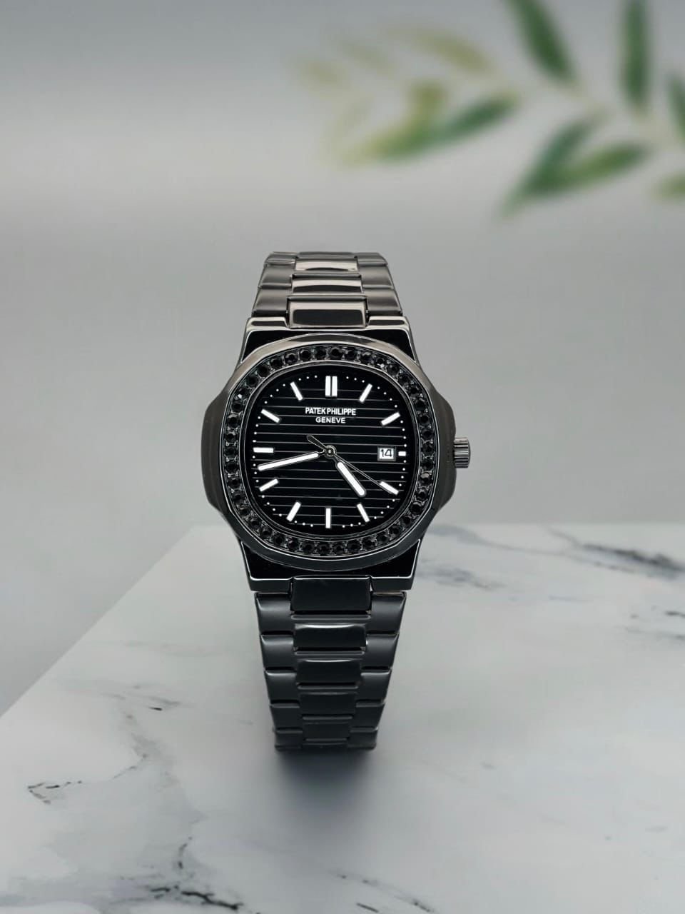Patek Philippe Geneve Rounded