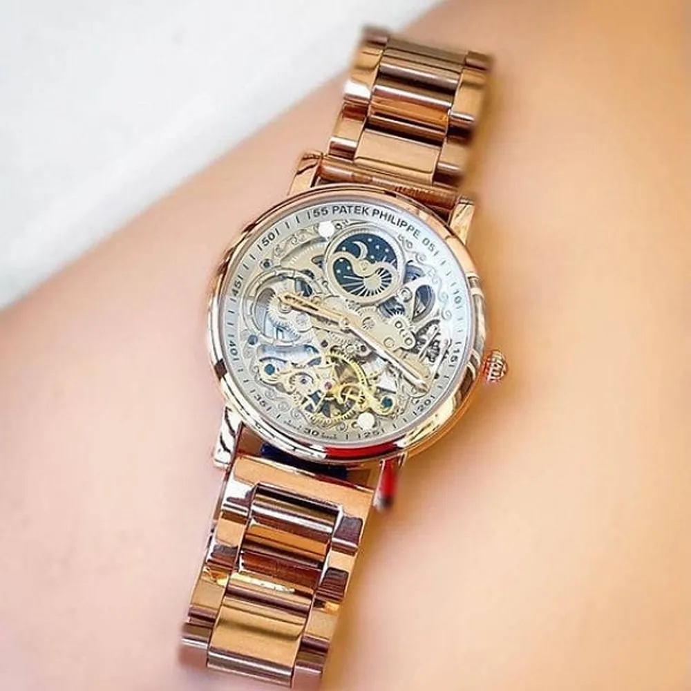 Patek Philippe Watch For Men (SZ366)