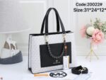 Michael Kors Classic Medium Tote Bag (Black & White) - Accessories | Buy Online at Best Price