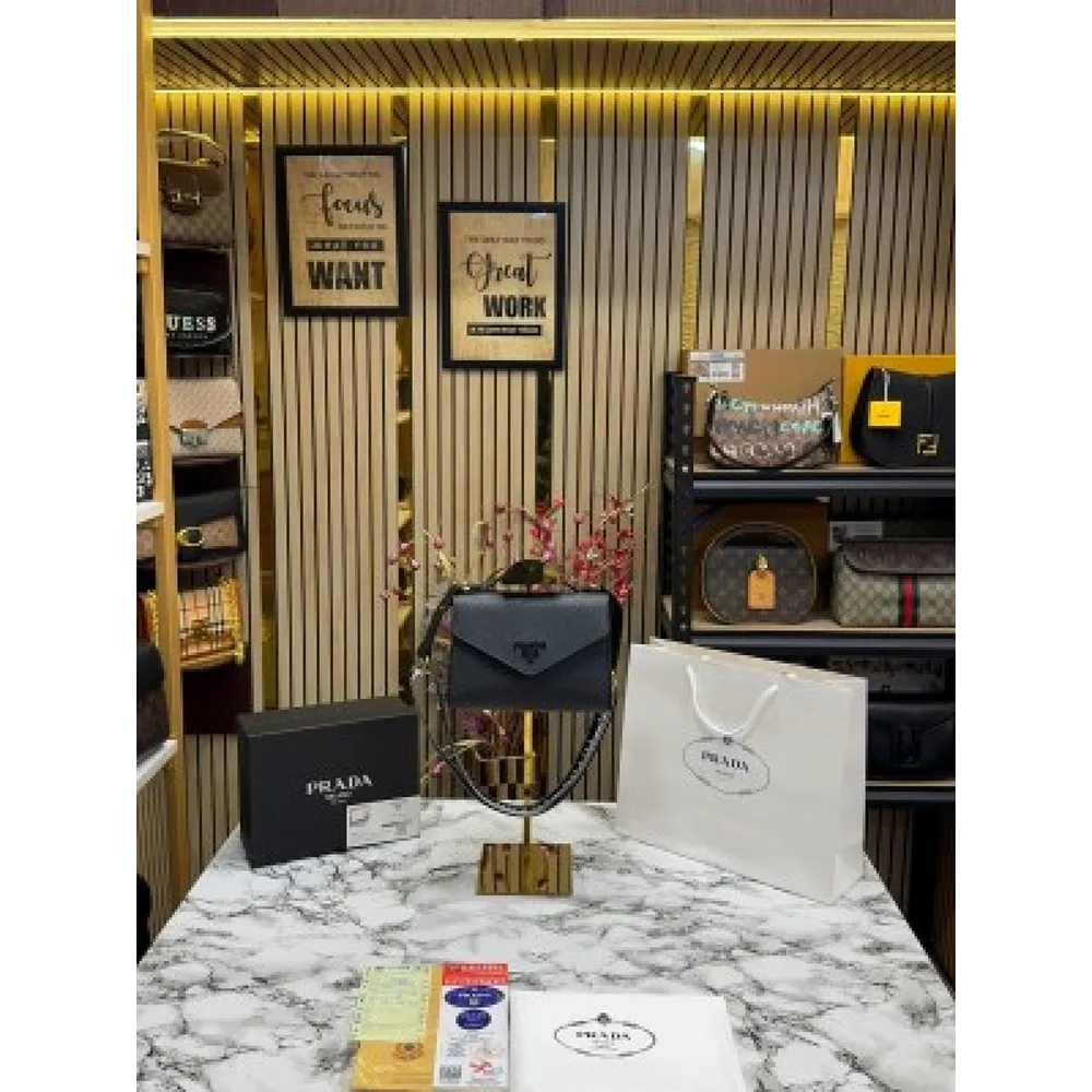 Prada Handbag For Women (BOT838)