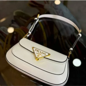 Prada Handbag For Women (LAB520)