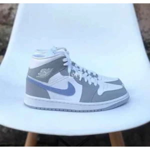 Premium Air Jordan Retro 1 Wolf Grey Shoes For Men (BME161) - 7a first copy shoes | Buy Online at Best Price