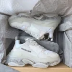 Premium Balenciaga Triple S Clear Sole White Shoes For Men (SFS1333) - 7a first copy shoes | Buy Online at Best Price