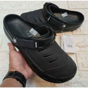 Premium Crocs Classic Yukoon Black For Men (BME87)