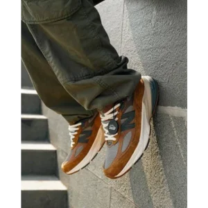 Premium New Balance 990v6 Carhartt Shoes For Men (FST1156) - 7a first copy shoes | Buy Online at Best Price