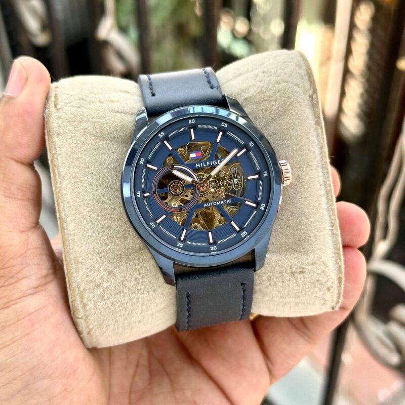 Professional Tommy Hilfiger Modern Automatic