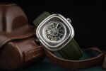 sevenfriday t1 06 encased