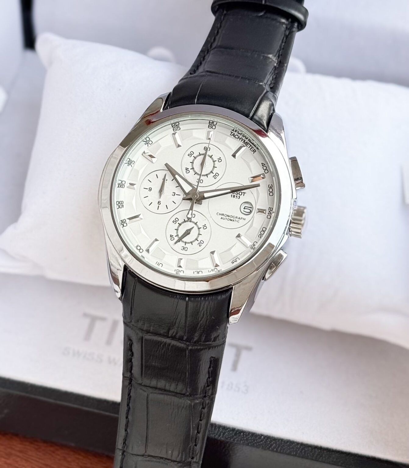 TISSOT 1853 COUTURIER