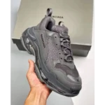 Trendy Balenciaga Triple S Shoes For Men (SW5636) - 7a first copy shoes | Buy Online at Best Price