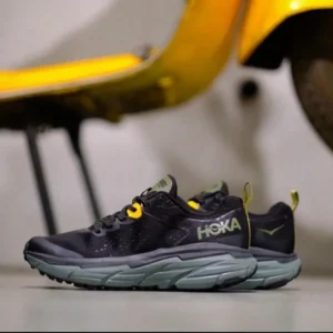 Trendy Hoka Challenger Atr 6 Black Shoes For Men (SW6227)