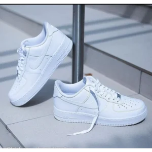 Trendy Nike Airforce 1 White Pure Leather Shoes for Men (SW4784)